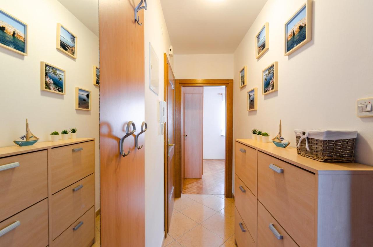 Juanita Apartment ดรามัลย์ ภายนอก รูปภาพ