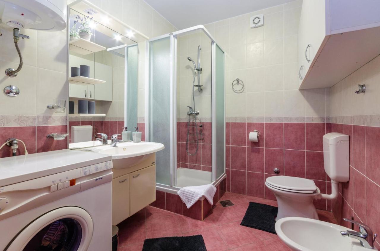 Juanita Apartment ดรามัลย์ ภายนอก รูปภาพ
